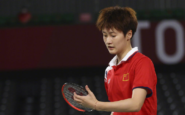 CBA观察｜北京末节7失误+被轰21-3崩盘 双子星后卫合砍2分5失误