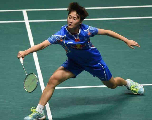 霸主地位是 霸主地位是