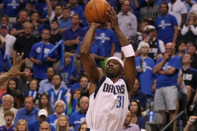 6多为停牌 6多为停牌