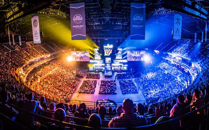 一场关乎小 一场关乎小