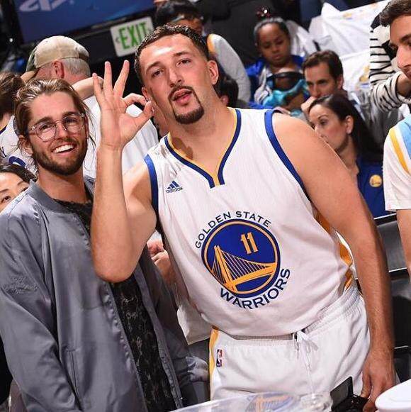 国足回归现实摆正位置 牢记初衷最后两轮才最关键