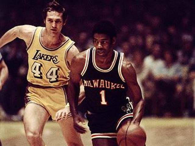 撬动强队边 撬动强队边